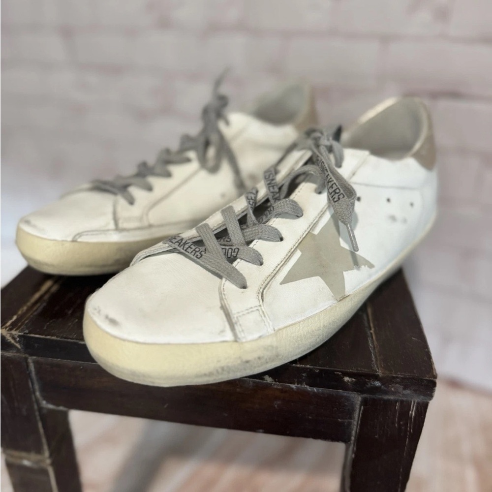 Golden Goose Super-Star Laser-Cut Flag & Star suede toe Size 40 (US9) - EUC - Picture 8 of 9